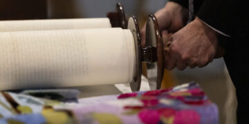 In Michigan, Jewish voters are reconsidering what their faith demands
