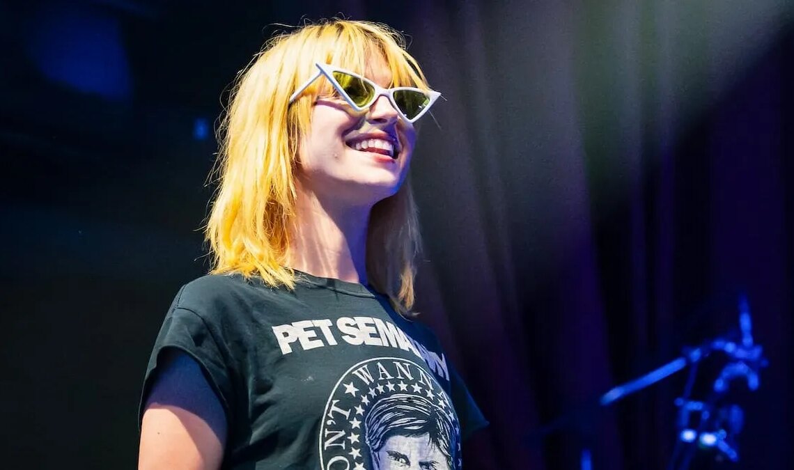 Watch: Hayley Williams Tease a Steamy Cover of a Beyoncé Classic at Houston Show