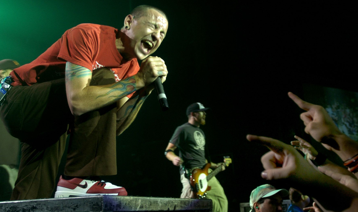 Every Millennial Will Remember These 4 Rock Hits From 2004