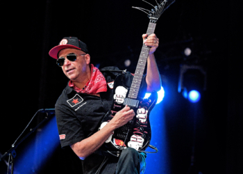 Tom Morello Recalls the One Thing He Was Forbidden to Do With Late Legend Randy Rhoads’ Guitar