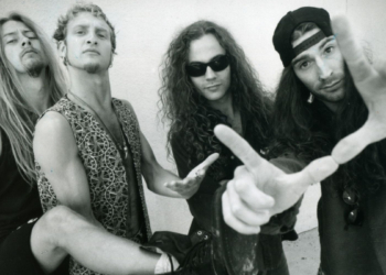 In 1991, Van Halen Pranked Alice in Chains by Storming on Stage Nude, Covered Only by Cardboard Boxes