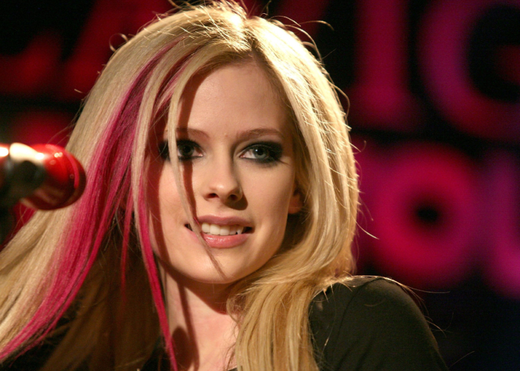 3 of the Highest-Charting Pop-Punk Hits From the Late 90s and 2000s