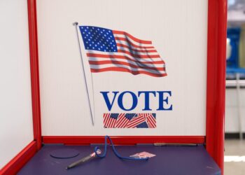 Democrats sue Trump, DOJ over effort to remove voters from state rolls