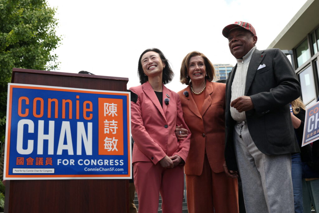 Nancy Pelosi goes all in on helping elect an underdog as her successor