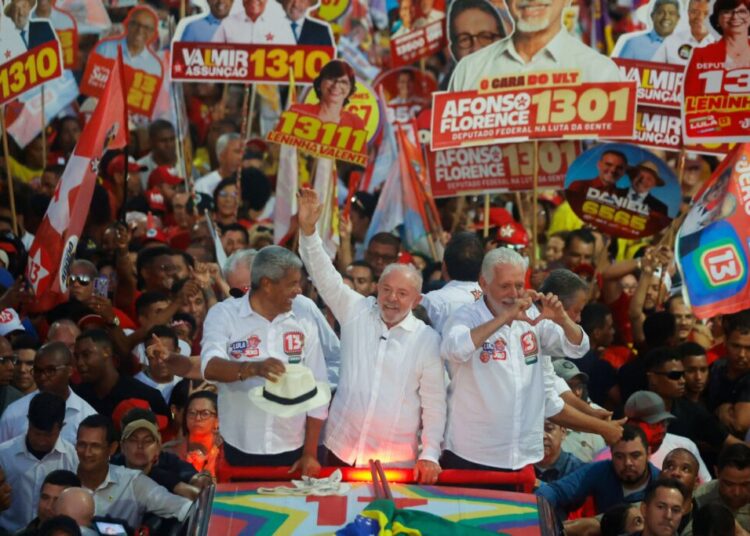 Lula wins reelection in Brazil, halting Latin America’s rightward shift