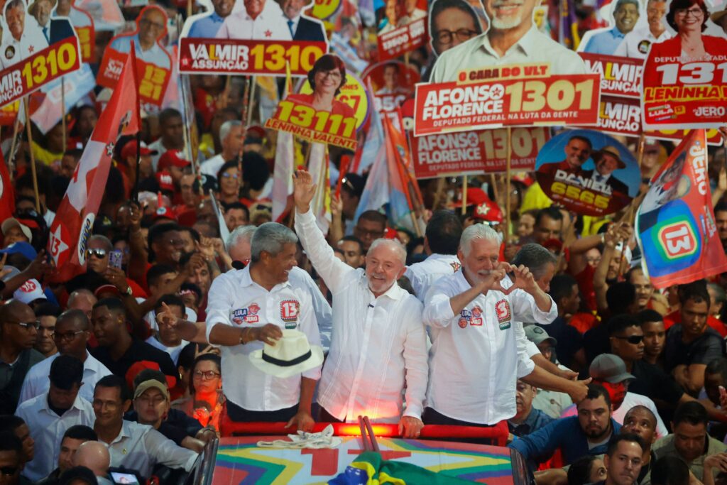 Lula wins reelection in Brazil, halting Latin America’s rightward shift