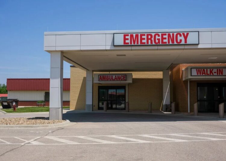 Hospitals go dark in red states that thumbed their noses at Obamacare money: study