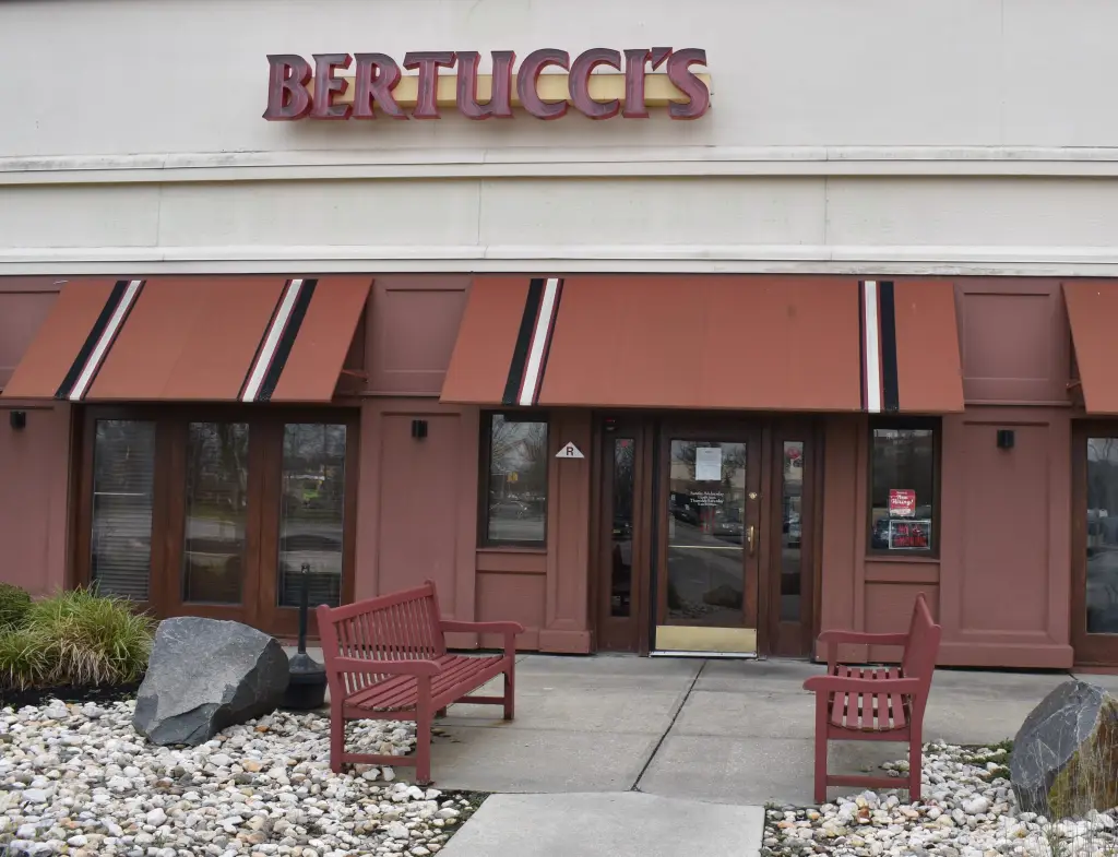 A Bertucci's restaurant in Marlton has closed.