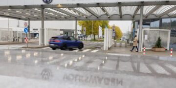 Volkswagen ‘Must Act Quickly’ After Largest Loss in Over a Decade