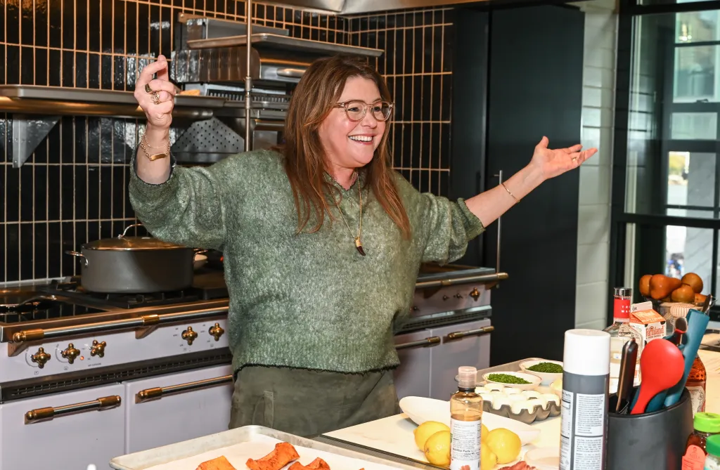Chef Rachael Ray gesturing while attending the Food Network New York City Wine & Food Festival.