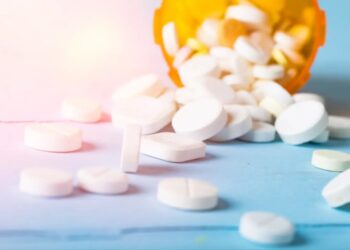 Opioid addiction diagnoses spike 33% in 3 years — which age group is hit hardest?