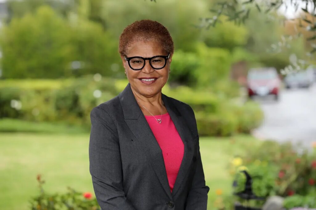 It took four years, but Karen Bass finally shows flashes of common sense