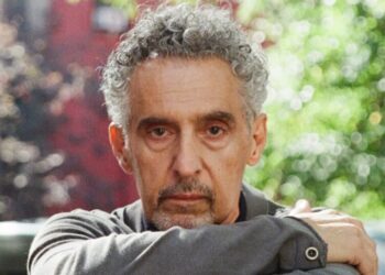 In ‘The Only Living Pickpocket in New York,’ John Turturro Steals the Show