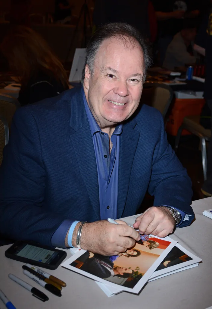 Dennis Haskins signing an autograph at Chiller Theater.