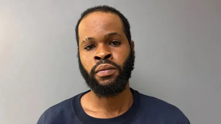 Mugshot of Destino Jean-Louis.