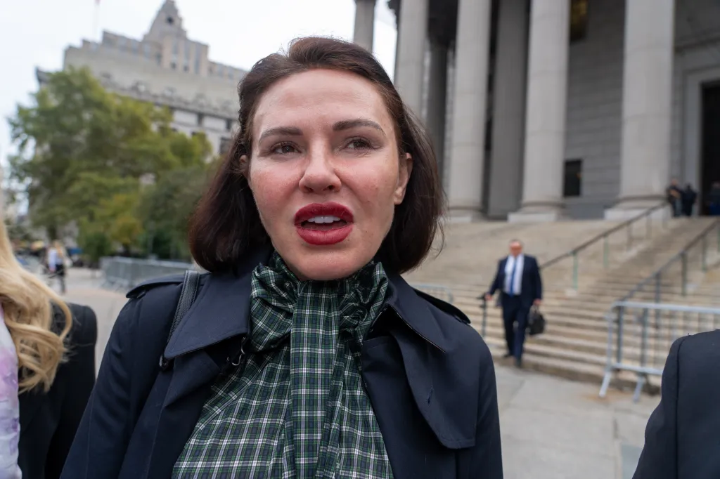 Marianne Flippo outside Manhattan Supreme Court.