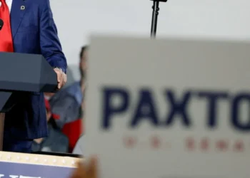 Ken Paxton blindsided as heckler hits him with bribery jab: ‘He was not expecting that!’