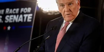 ‘Yikes’: Mike Rogers leaves Michigan rally crowd silent after revealing bizarre ‘clue’
