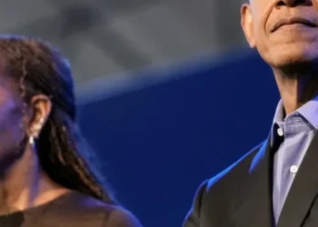 GOP pundits’ swipe at Obama instantly backfires amid cheesecake fiasco: ‘No, darling’