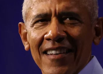 Obama roasts Trump’s gold-drenched White House with brutal Saddam Hussein comparison