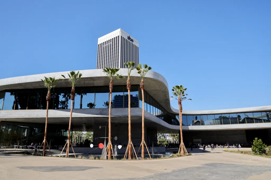 Exterior view of the new David Geffen Galleries at the Los Angeles County Museum of Art (LACMA).