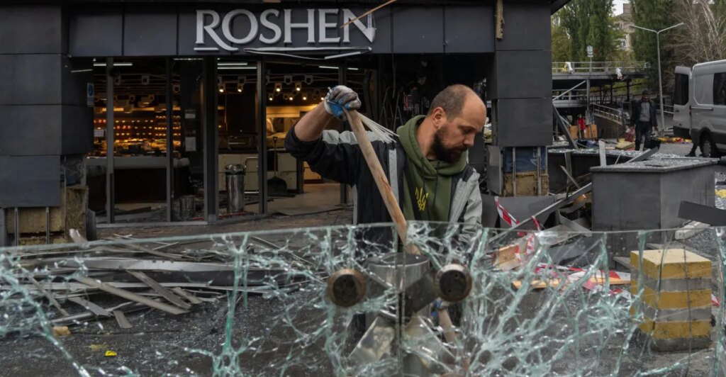 Is the US abandoning Ukraine?