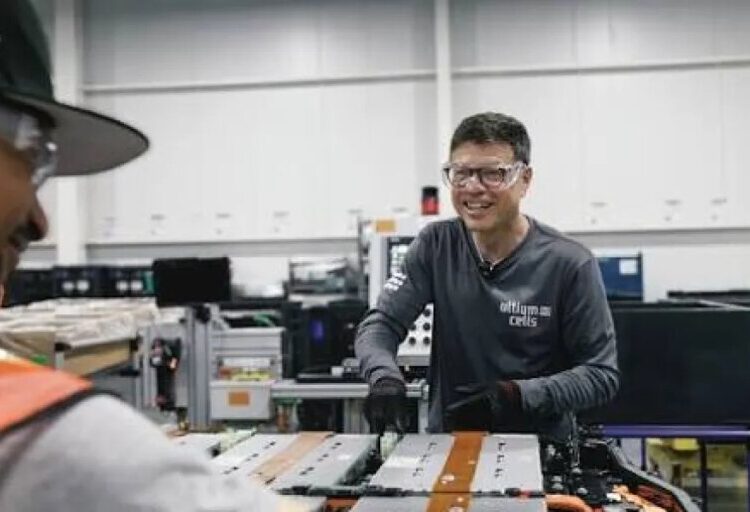 ‘I want to see red’: General Motors is teaching its engineers to fail fast and ‘speak fearlessly’ as they take the EV battery fight to China
