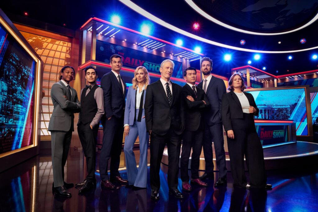 Jon Stewart extends his ‘Daily Show’ gig through 2028