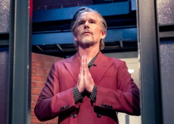 Ethan Hawke blasts Hollywood’s ‘greedy bastards,’ predicts massive rebellion against powerful elites