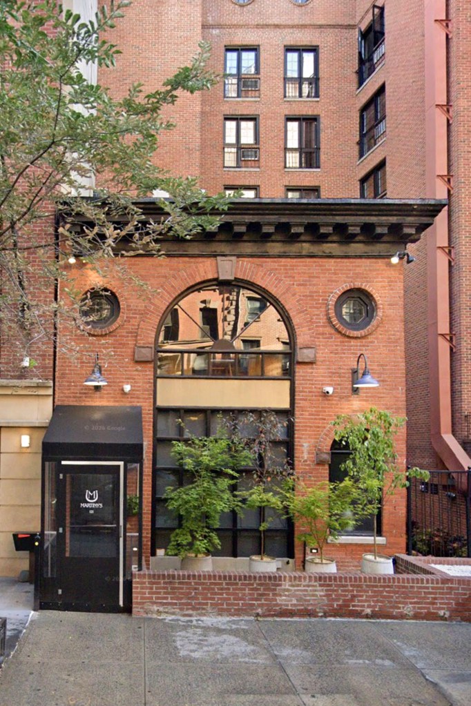 Exterior view of Martiny's bar located at 121 E 17th St in New York.
