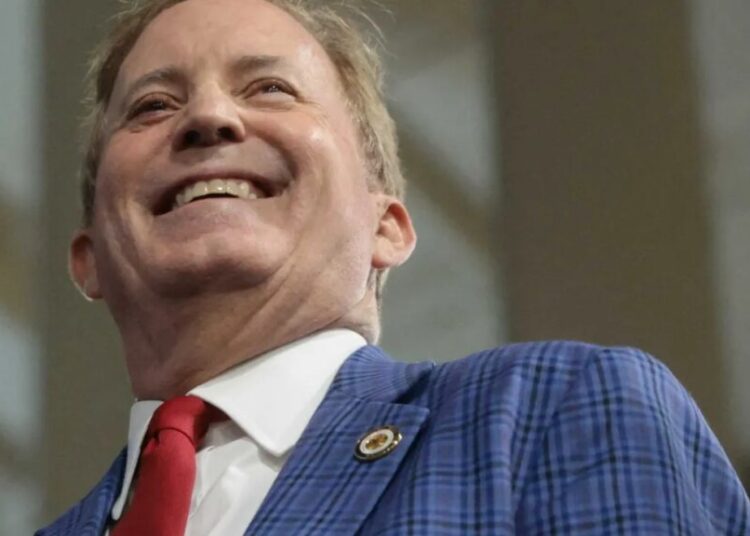 MAGA superfan sobs after getting thrown out of Ken Paxton rally she drove hours to attend