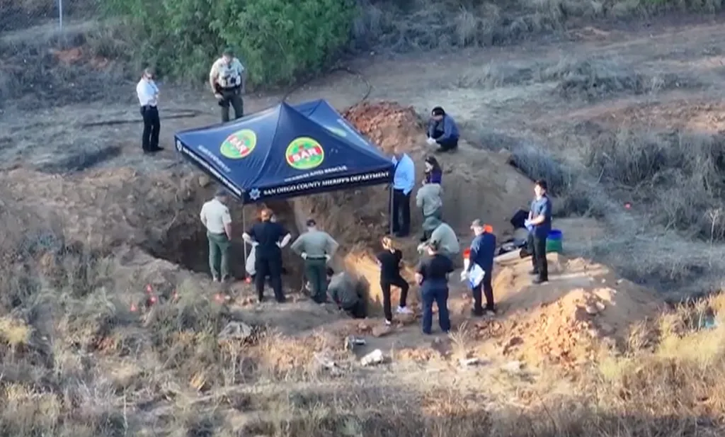 An aerial view shows San Diego County Sheriff's Department search and rescue personnel investigating the burial site of Nadine Jett.