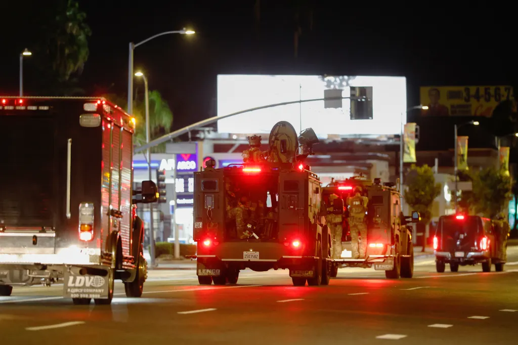 FBI LA agents conduct a raid in Tarzana, California.