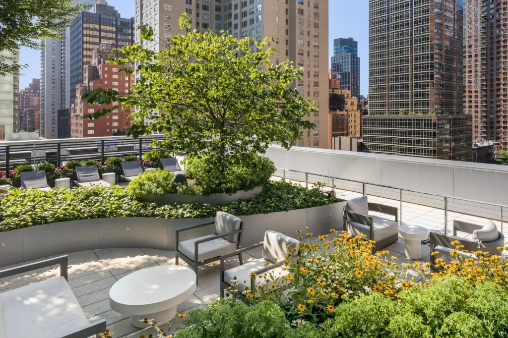 The curvy Midtown East tower at 1065 Second Ave. modeled on Alvar Aalto’s famous vase, is asking $6,550 a month and opens up Dec. 11