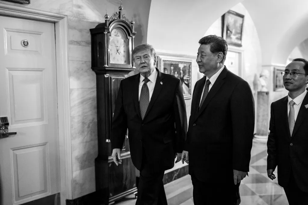 President Donald J. Trump speaks with President Xi Jinping of China in the Ground Floor Corridor of the White House.