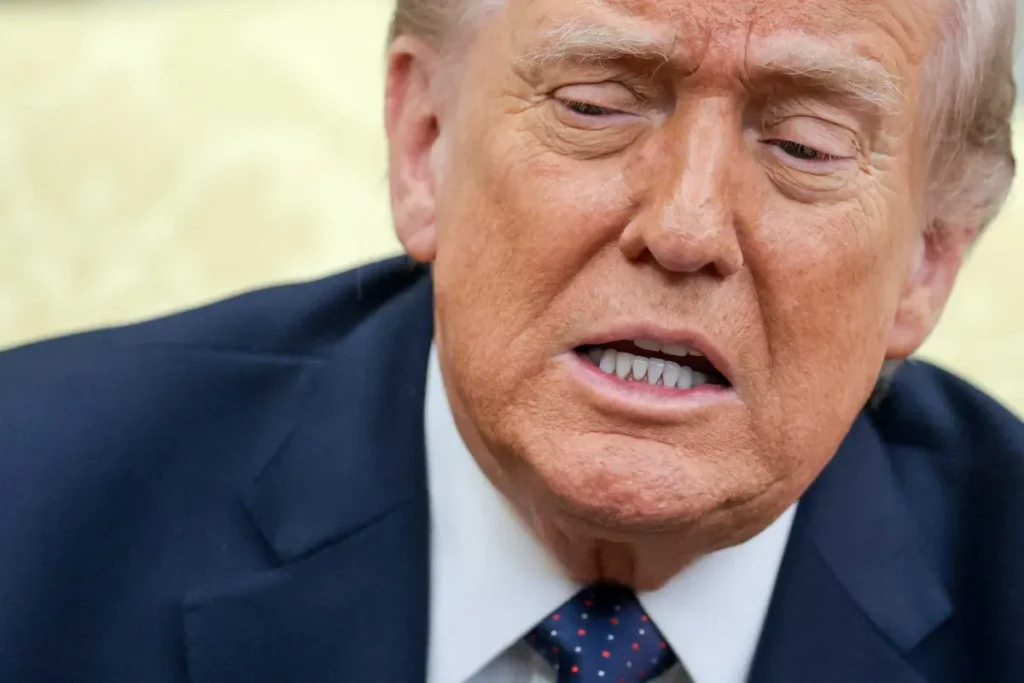 Menswear expert exposes ‘body odor’ detail about Trump’s rally suit: ‘The ultimate stench’