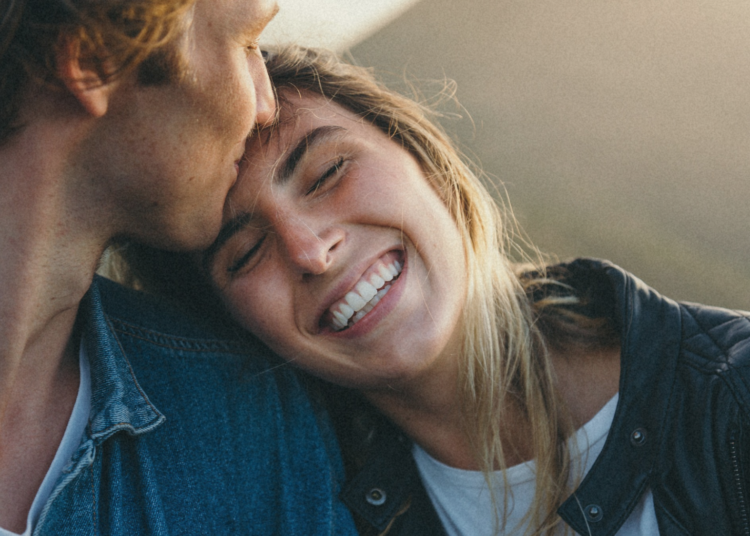 The Uncomfortable Thing Every Healthy Couple Needs to Do, According to a Relationship Expert