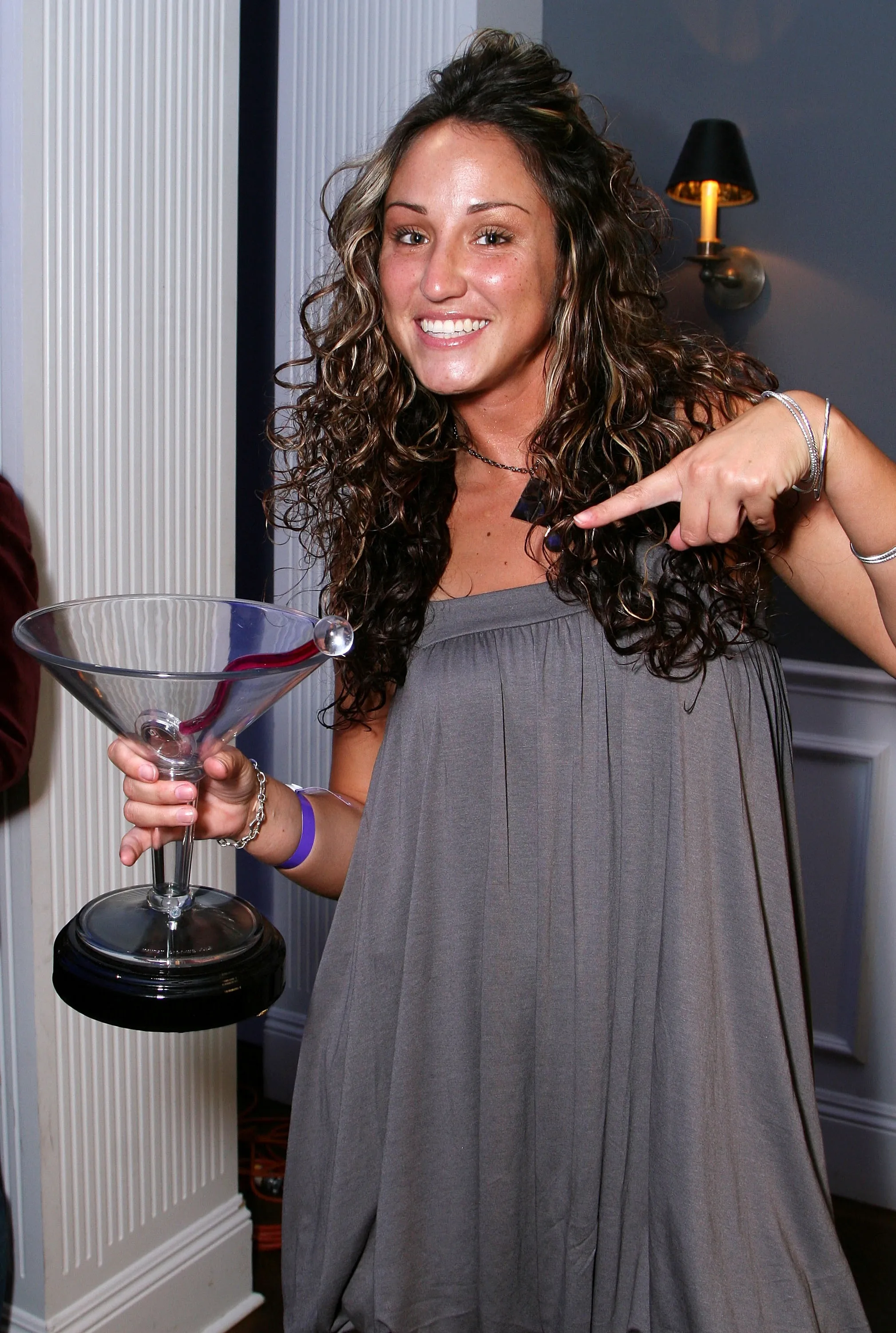 TV personality Amber Siyavus poses with her Realitini Award.