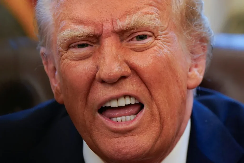 Trump buried in mockery after break from reality: ‘Put him in a home and feed him pudding’