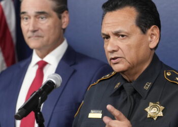 ICE agent charged with assault for hitting fleeing man with car in Houston will turn himself in