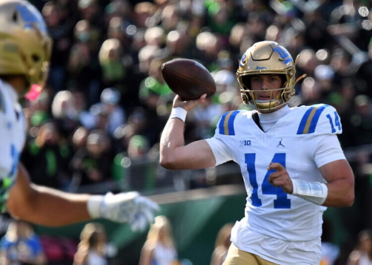 UCLA’s unlikely starting quarterback never stopped believing in himself