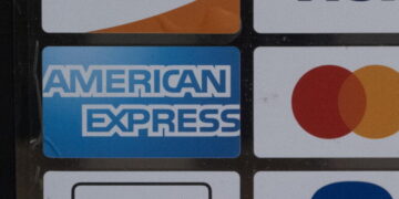 American Express to cut 3,500 jobs as costs climb