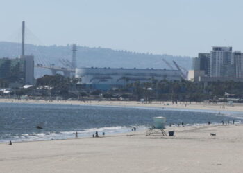 Massive sewage main break prompts closure of all coastal waters off Long Beach