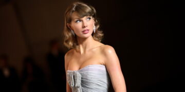 Taylor Swift among 10 best-dressed stars at the Academy Museum Gala