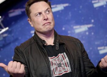 Who would gain from a merger of Musk’s SpaceX and Musk’s Tesla? Take a wild guess