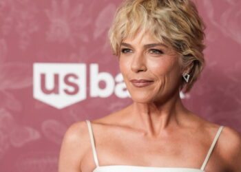 Selma Blair’s team issues a lengthy statement regarding her arrest and plane incident