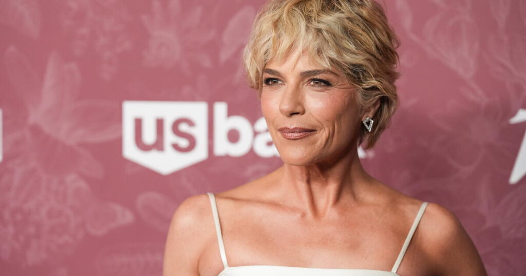 Selma Blair’s team issues a lengthy statement regarding her arrest and plane incident
