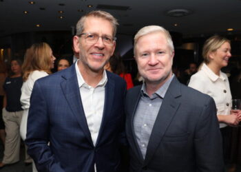 Kevin Bleyer, a longtime ‘Daily Show’ writer, dies in car crash at 54
