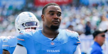 NFL looks into reports that ex-Titan Jordan Elliott brought gun to team facility