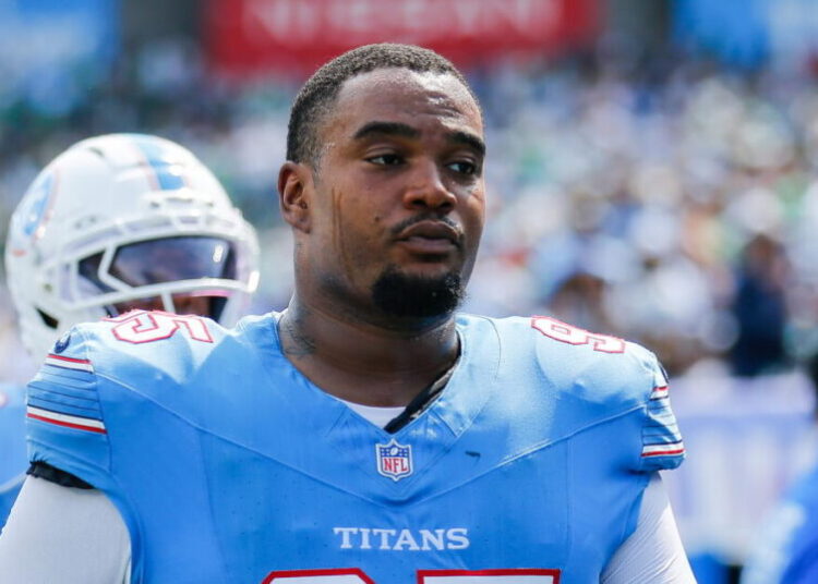 NFL looks into reports that ex-Titan Jordan Elliott brought gun to team facility